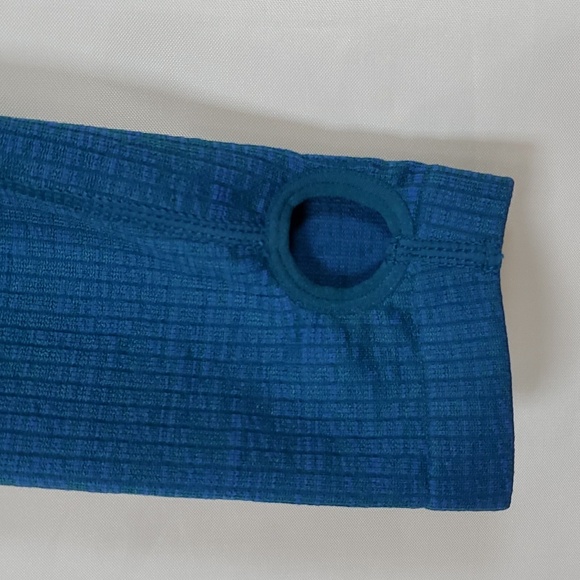 JoyLab Women's Wear 2 Ways Long Sleeve Crop Top ~ Lagoon - Picture 14 of 16